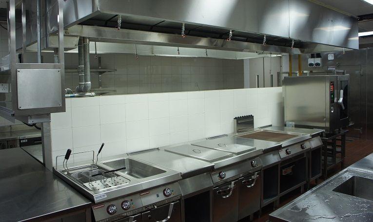 中小橱柜企业求发展切忌急于求成